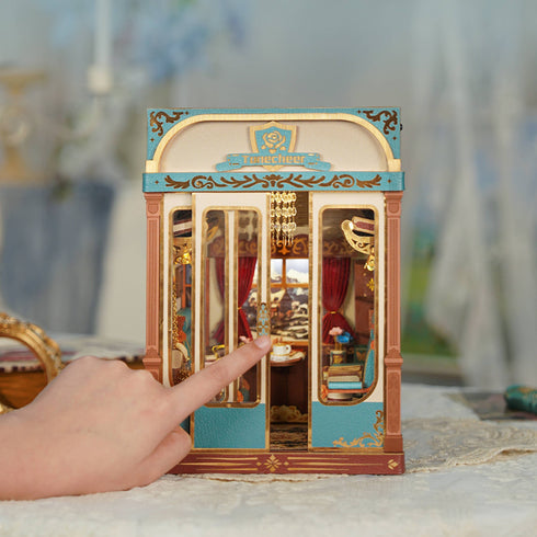 DIY Book Nook Kit: European Travels (Motion Scene)