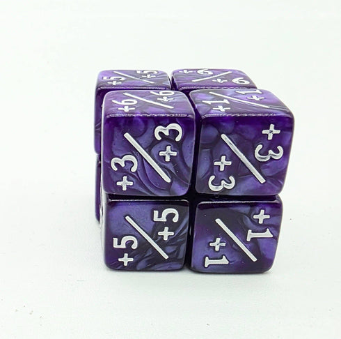 Foam Brain Games: 8 Piece +1/+1 Counter Dice - Pearl Purple